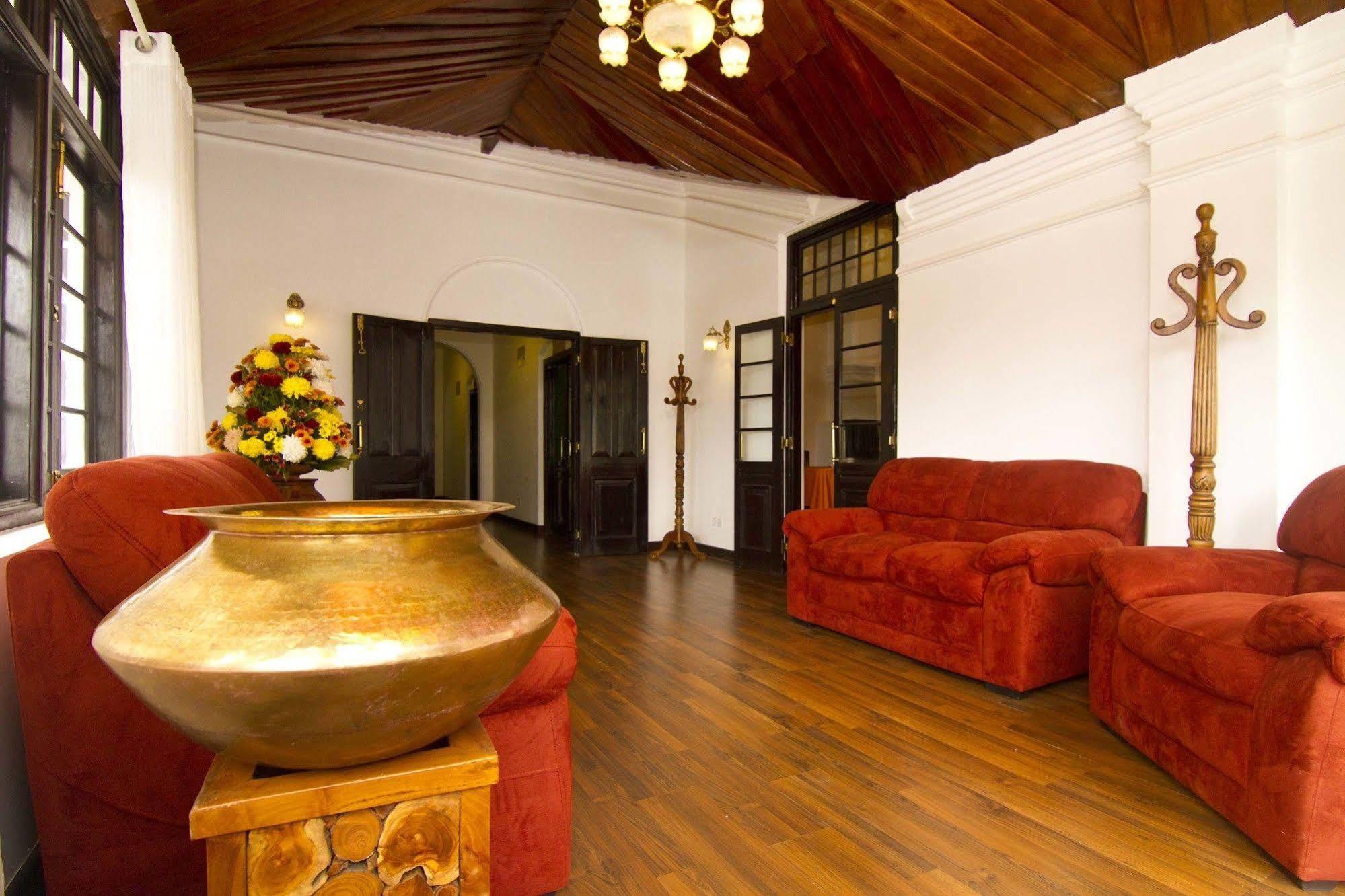 נוארה אליה Serene Villa מראה חיצוני תמונה